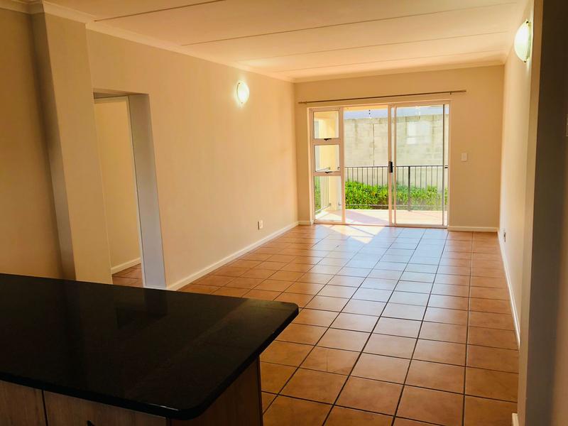 To Let 2 Bedroom Property for Rent in Vredekloof East Western Cape